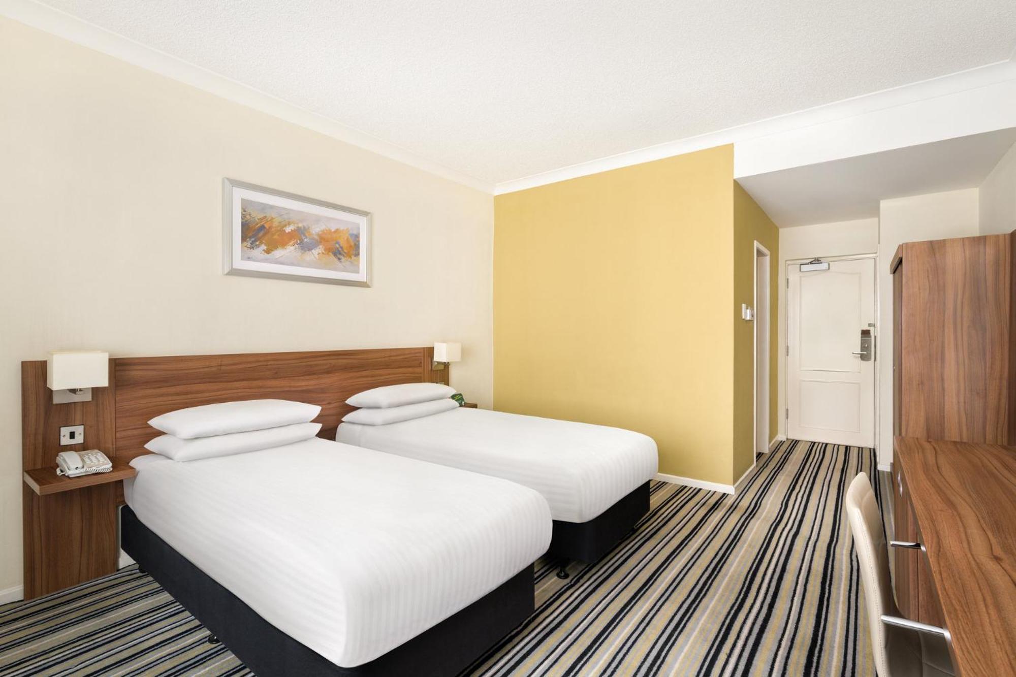 Holiday Inn Norwich North By Ihg Екстер'єр фото